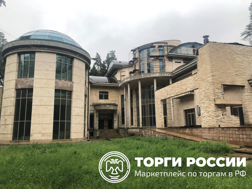 Фотография жилого дома..png