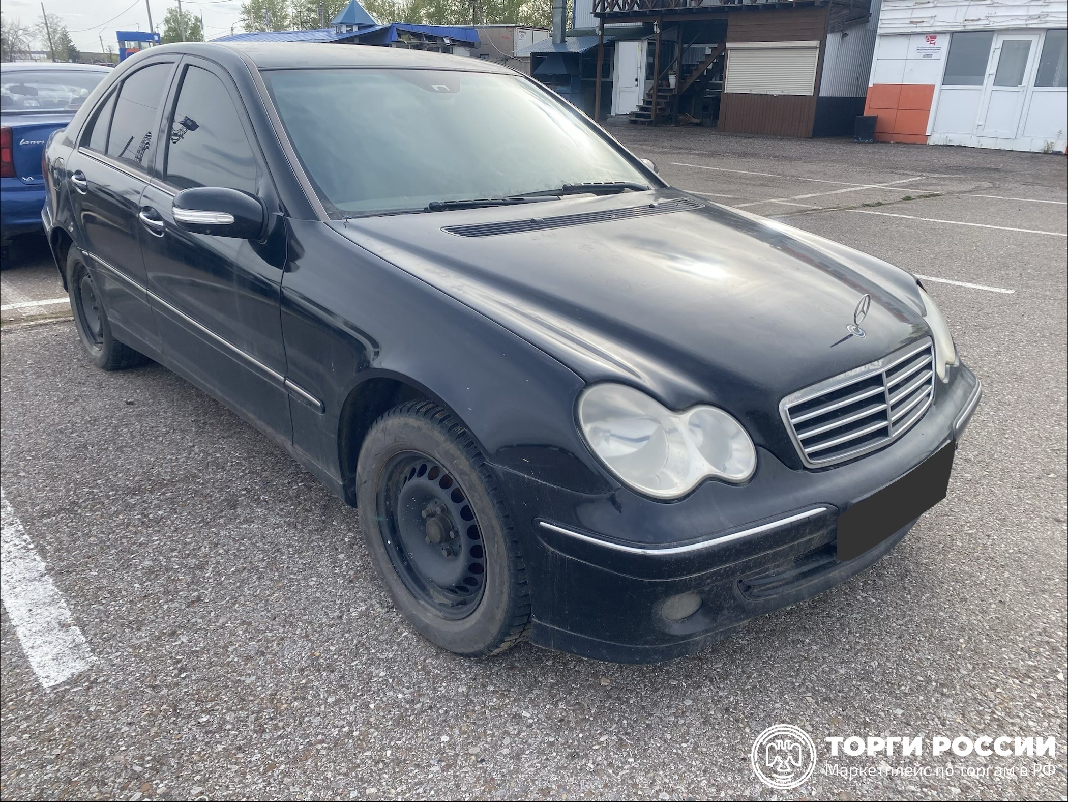 Mercedes-Benz, C-класс, C 180 1.8 AT (143 л.с.), 2004 года, Чёрный
