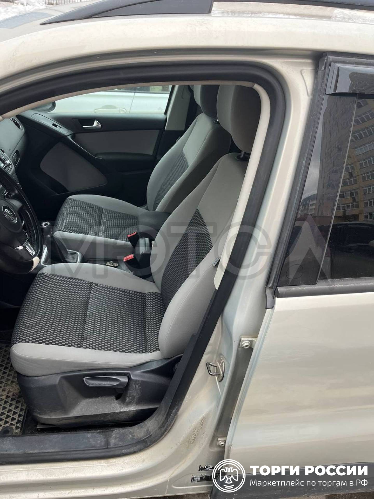Volkswagen Tiguan, 2011 года, 150 лс, 216921 км - Изображение 9