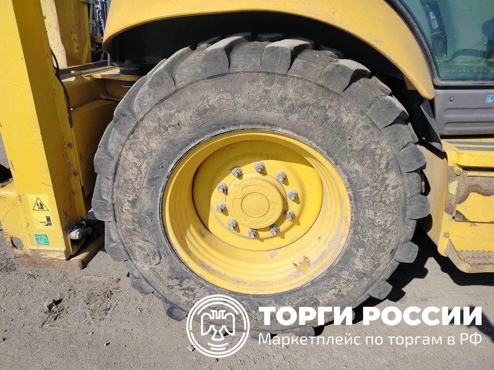Komatsu (Комацу) WB93R-5E0