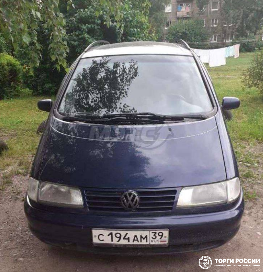 Volkswagen sharan года выпуска. Фольксваген Шаран 1993 год выпуска. Фольксваген Шаран годы выпуска. Вес Шаран 1998. Машина Шаран иранская.