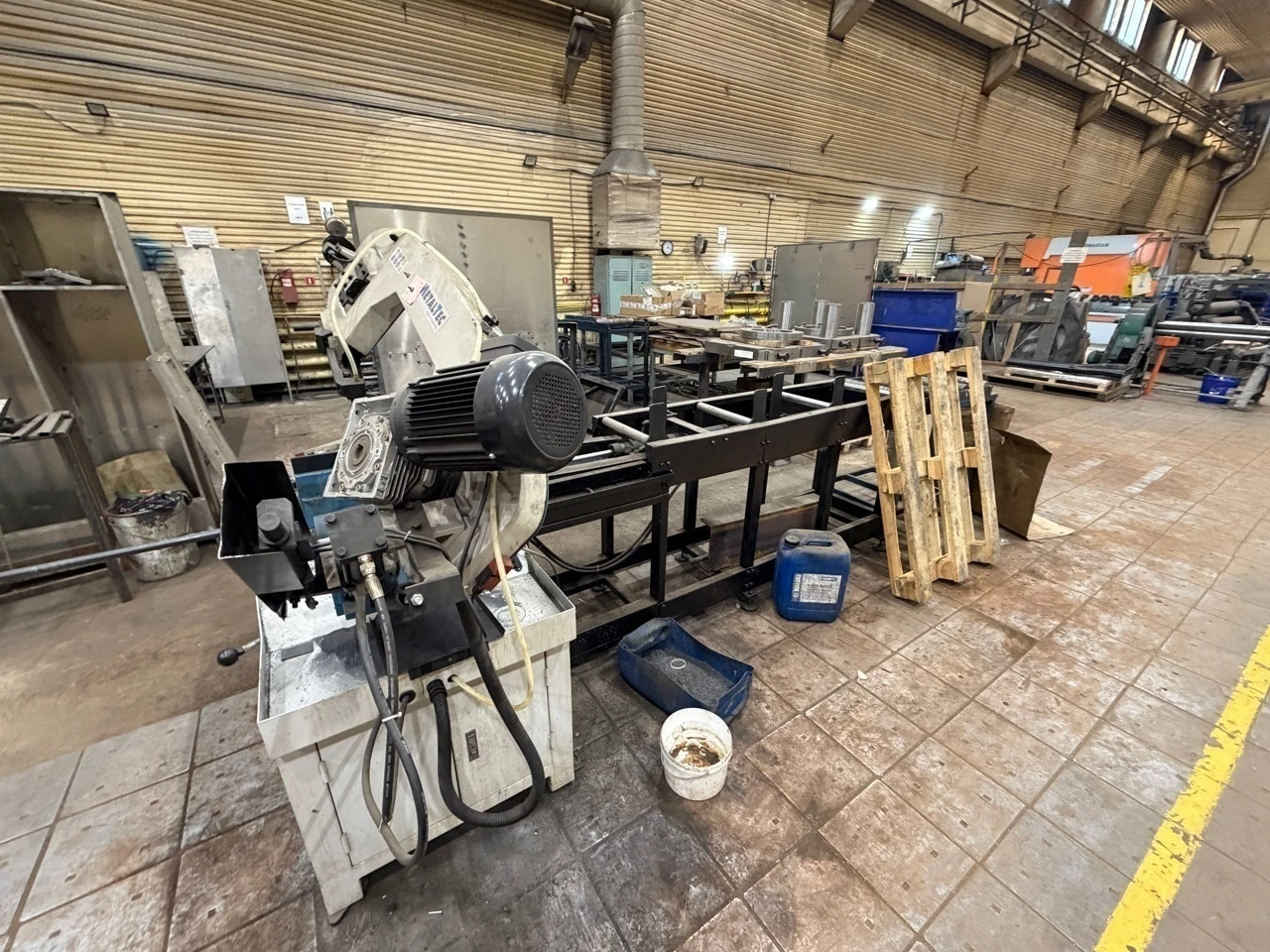 Автоматический ленточнопильный станок MetalTec BS 270FA