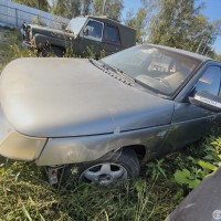 Автомобиль ВАЗ 21102 г.р.з. А 759ВС172, цвет серый. ТС имеет ограничения ФССП на