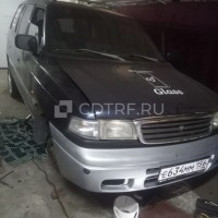 легковой универсал Mazda MPV, 1999 года выпуска