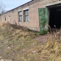 Нежилое здание склада с кадастровым номером 53:01:0084701:316 общей площадью 132