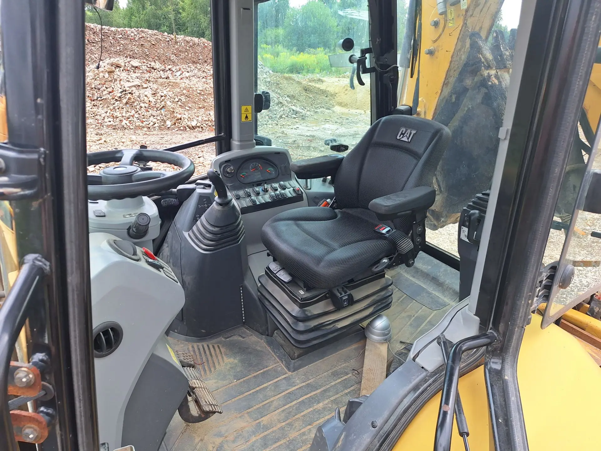 Caterpillar 444 Экскаватор-погрузчик 444 (Дизельный, 4,4 л, 101 л.с., АТ) с проб
