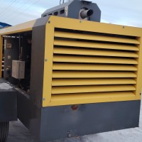 Компрессор прицепной ATLAS COPCO XAHS700 PACE на шасси.