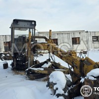 УАЗ 390995; Трактор с бульдозерным и рыхлительным оборудованием; Автогрейдер