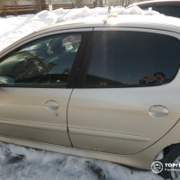 Автомобиль марки PEUGEOT модель 206 2007 г.в. VIN-номер VF32BKFWA72776416