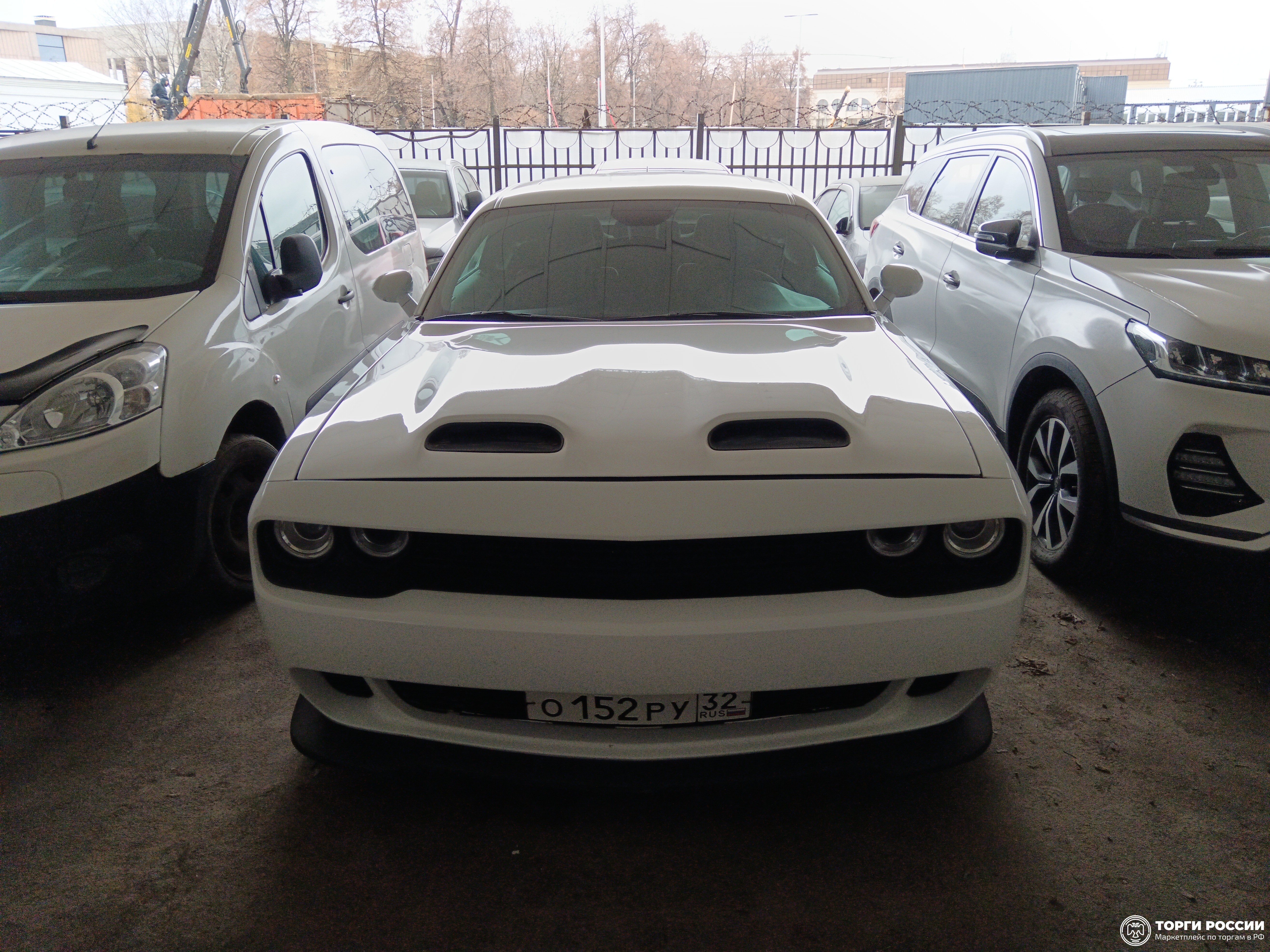Транспортное средство. Модель: Dodge Challenger. Тип КПП: АКПП. VIN 2C3CDZAG9HH600996. Гос. номер: О152РУ32. Год выпуска: 201...