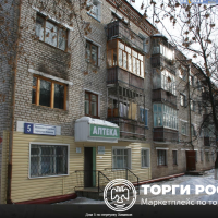 1/4 доля в праве на жилое помещение, площадью 10 кв. м, расположенное по адресу: