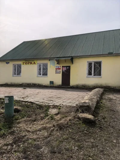 Здание магазина, количество этажей, в том числе подземных: 1,общая площадь 144,3
