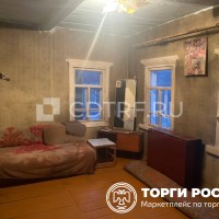 1/5 Жилого дома, площадь 33.3 кв. м. и 1/5 земельного участка, площадь 1649+/-28
