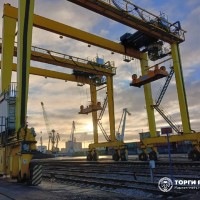 Козловой контейнерный кран на пневмоколесном ходу RTG №40620 со спредером Bromma