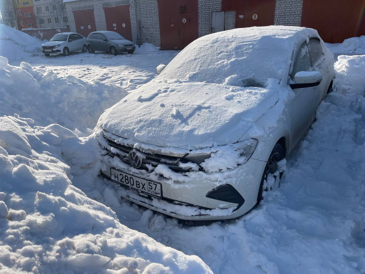 Транспортное средство. Модель: VOLKSWAGEN POLO. КПП: АКПП. VIN XW8ZZZCKZLG007403.
Гос. номер: Н280ВХ57. Год выпуска: 2020. М...