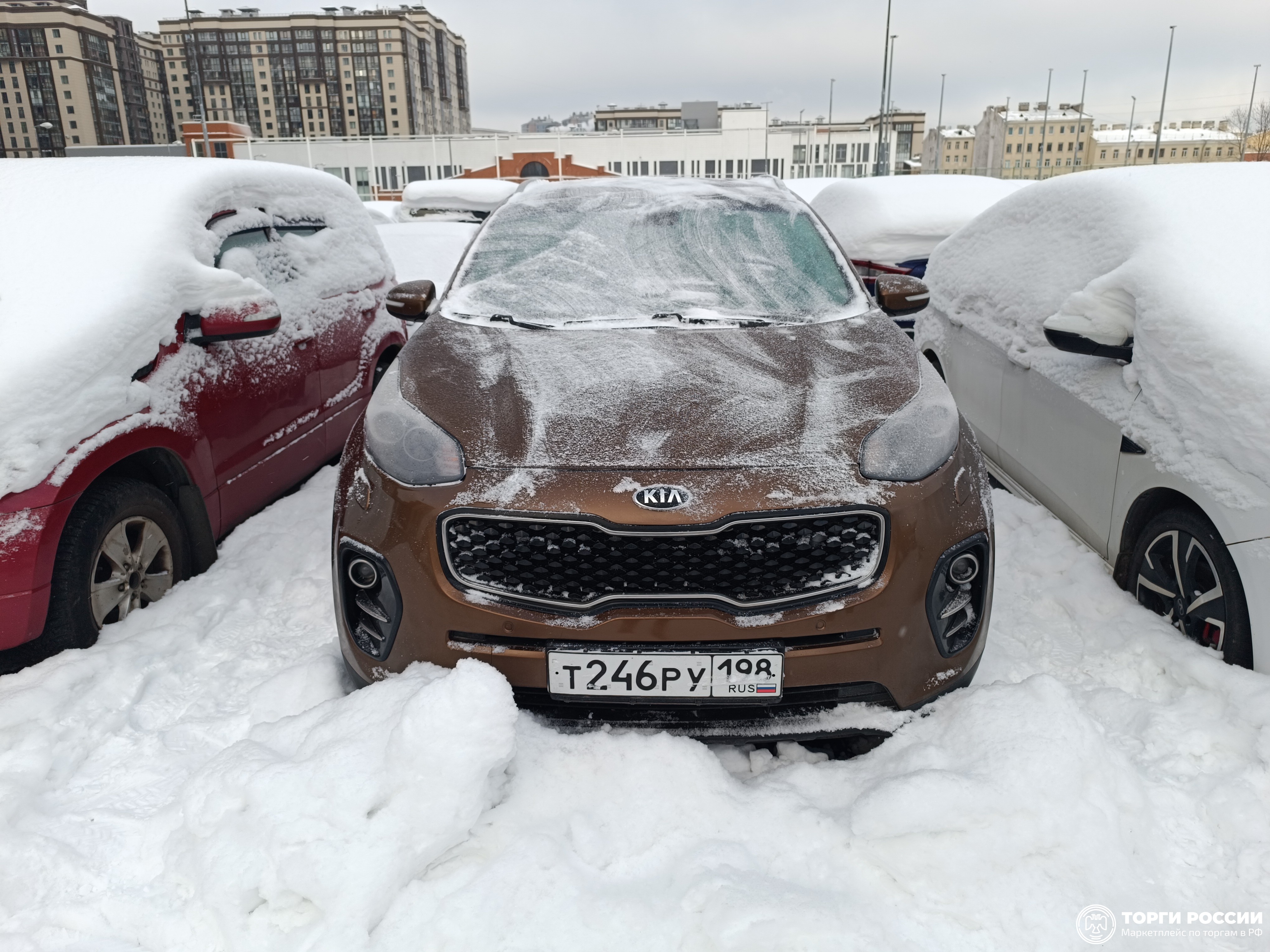 Транспортное средство. Модель: KIA SPORTAGE. КПП: АКПП. VIN XWEPH81ADG0001636.
Гос. номер: Т246РУ198. Год выпуска: 2016.