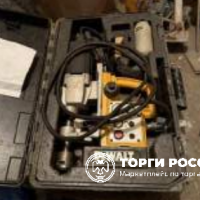 Станок сверлильный на магнитной подошве DeWALT DWE