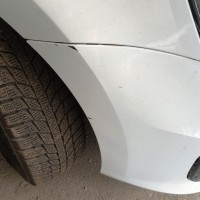 Передний бампер