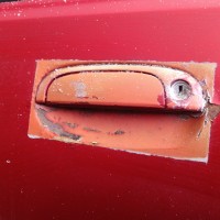 Передняя левая дверь