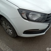 Передний бампер