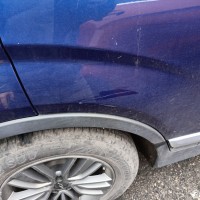 Задняя правая дверь