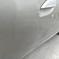 Передняя левая дверь