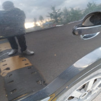 Задняя левая дверь