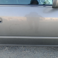 Передняя правая дверь