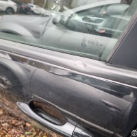 Передняя левая дверь