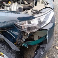 Правая фара