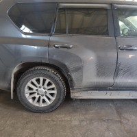 Задняя правая дверь