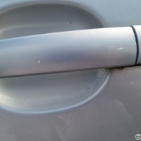 Передняя левая дверь