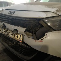 Передний бампер