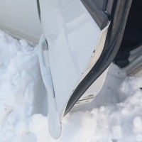 Задняя левая дверь