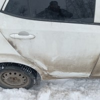 Задняя правая дверь