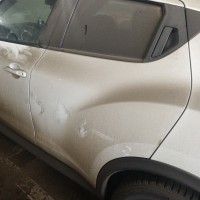 Задняя левая дверь