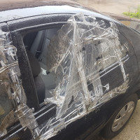 Заднее левое окно