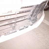 Передний бампер