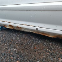 Левый порог