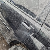 Задняя левая дверь