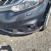 Передний бампер