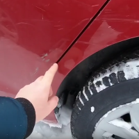 Задняя левая дверь