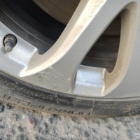 Заднее левое колесо