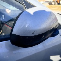 Правое дверное зеркало