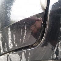 Задняя левая дверь