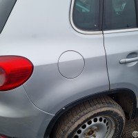 Заднее правое крыло