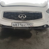 Передний бампер