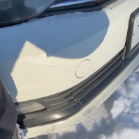 Передний бампер