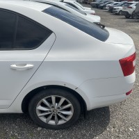 Заднее левое крыло