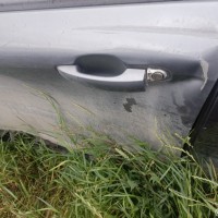 Передняя левая дверь